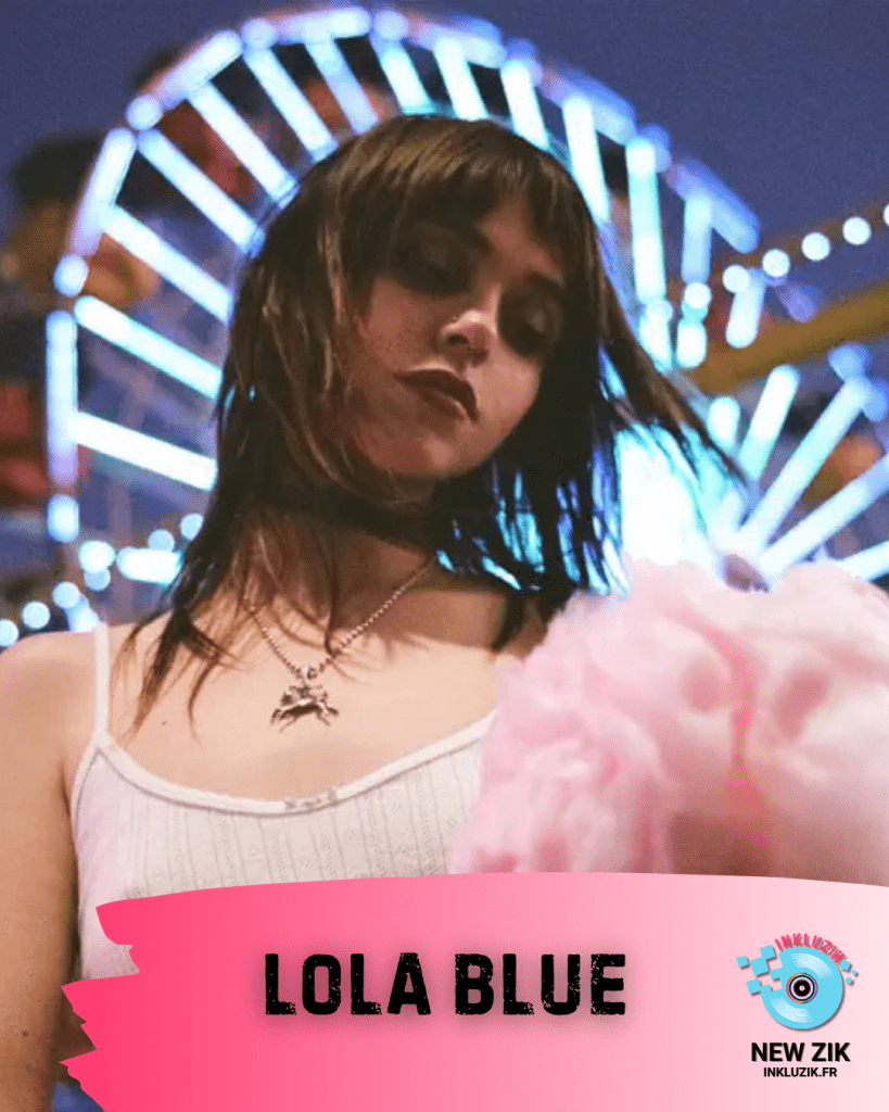 lola blue-pinky promise